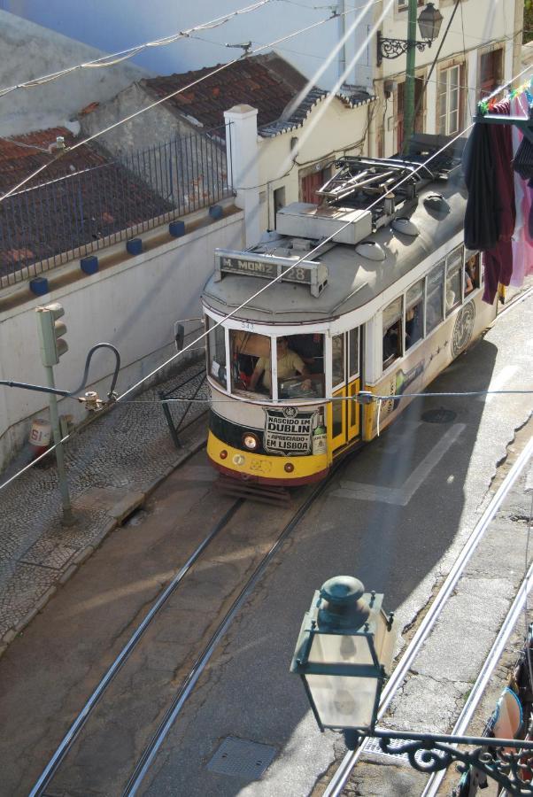 Downtown Alfama & Me Apartment Lisbon Exterior photo